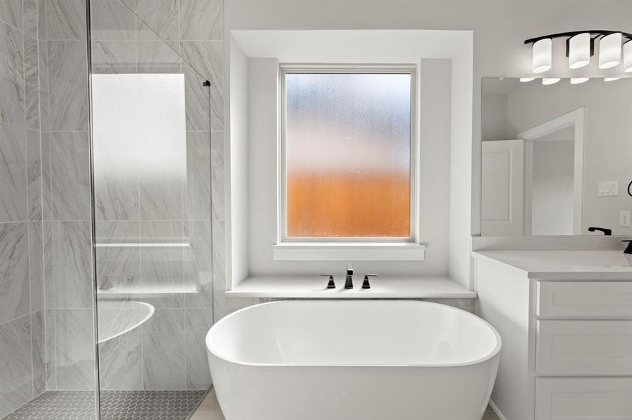 18. 1208 Unity Village - Bath