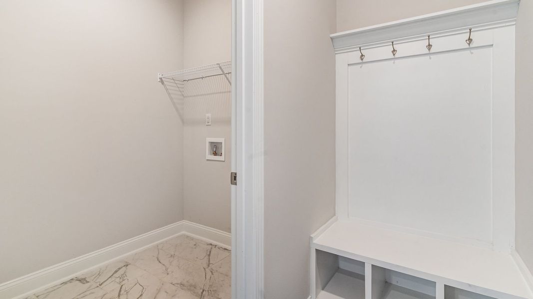 Furnished interior view inside a new home in Rolling Hills, Bolivia (Image 5).