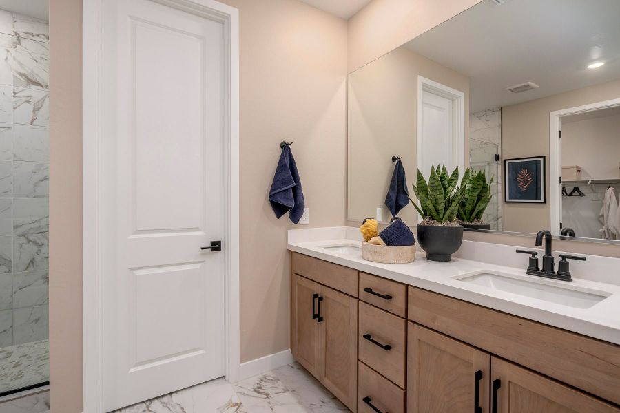 Representative furnished interior of a home built from the 2 by Risewell Homes in Bella Storia, Gilbert (Image 11). Representative furnished interior of a home built from the 2 by Risewell Homes in Bella Storia, Gilbert (Image 11).