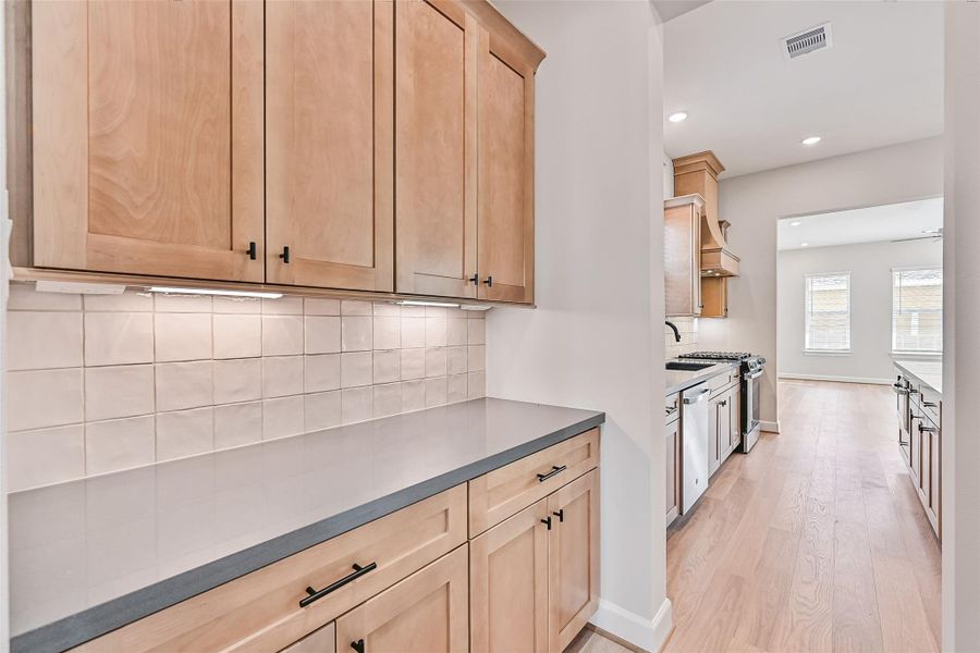 Furnished interior view inside a new home in Pearland Old Townsite, Pearland (Image 10).
