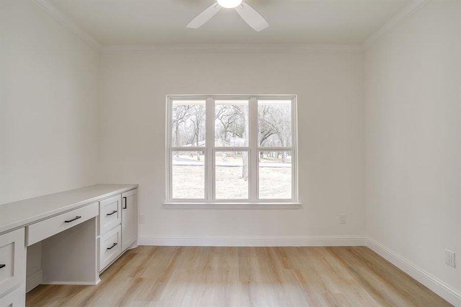 Spacious, unfurnished interior of a new home in , Granbury (Image 31). Spacious, unfurnished interior of a new home in , Granbury (Image 31).