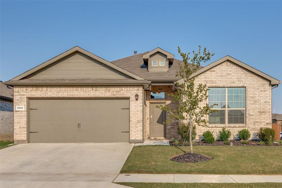 Front exterior of a new home in , Fort Worth, TX, highlighting curb appeal (Image 19). Front exterior of a new home in , Fort Worth, TX, highlighting curb appeal (Image 19).