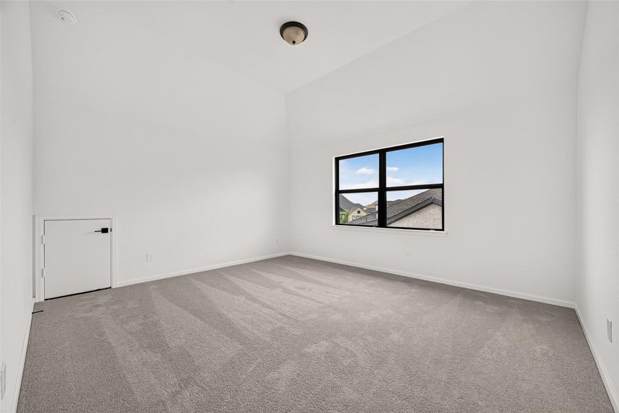 Spacious, unfurnished interior of a new home in , Brookshire (Image 47).