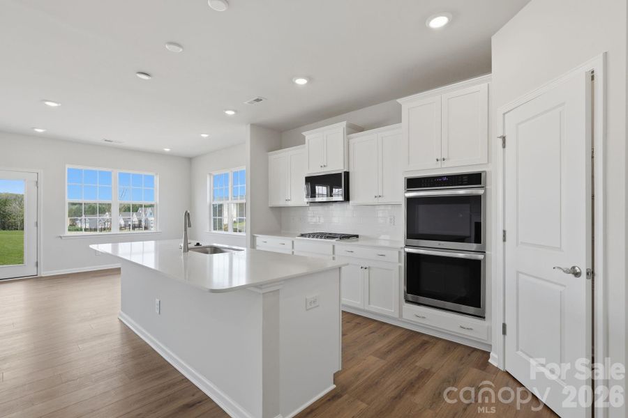 Furnished interior view inside a new home in Roselyn, Lancaster (Image 11). Furnished interior view inside a new home in Roselyn, Lancaster (Image 11).