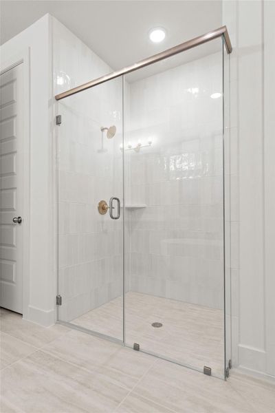 Representative image. Features, specifications, selections and colors may vary.