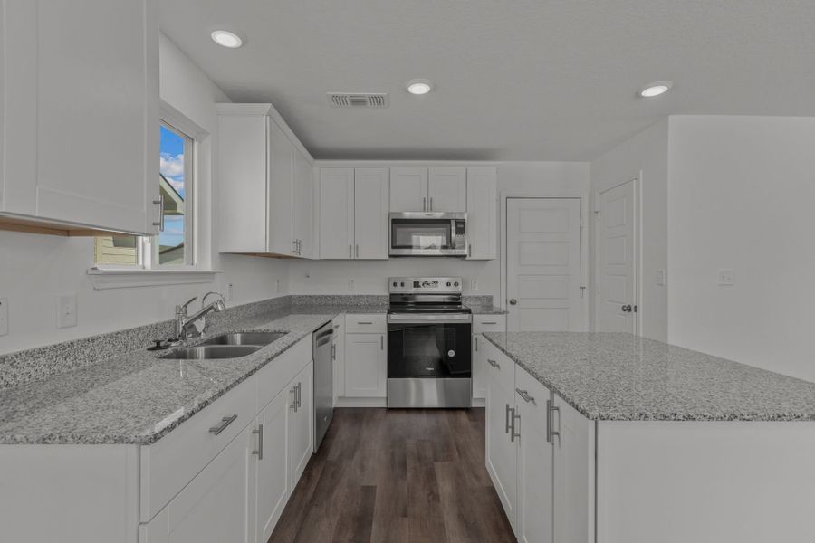 Furnished interior view inside a new home in Horizon Ridge, San Antonio (Image 4).