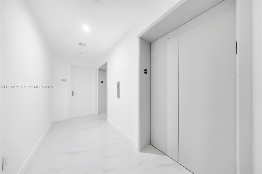 Spacious, unfurnished interior of a new home in , Miami (Image 19).