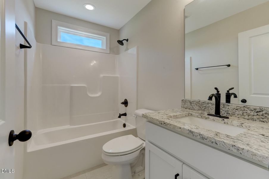 525 Grooms Rd Reidsville NC-large-030-02