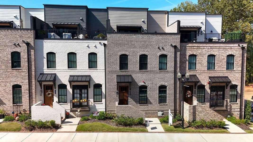 Image 23 of a home in Skyview On Broad.