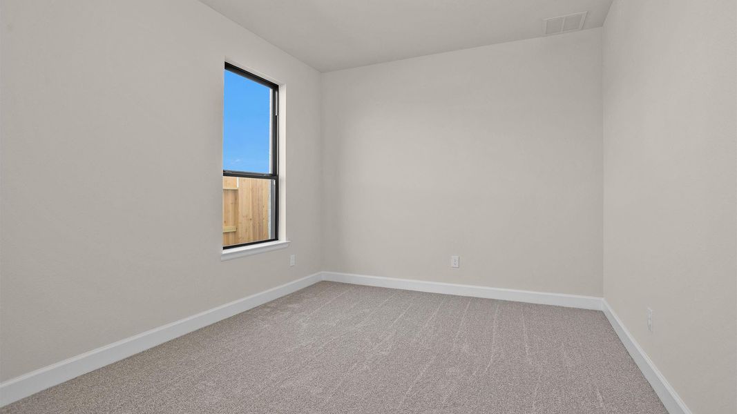 Spacious, unfurnished interior of a new home in Grange, Katy (Image 10).