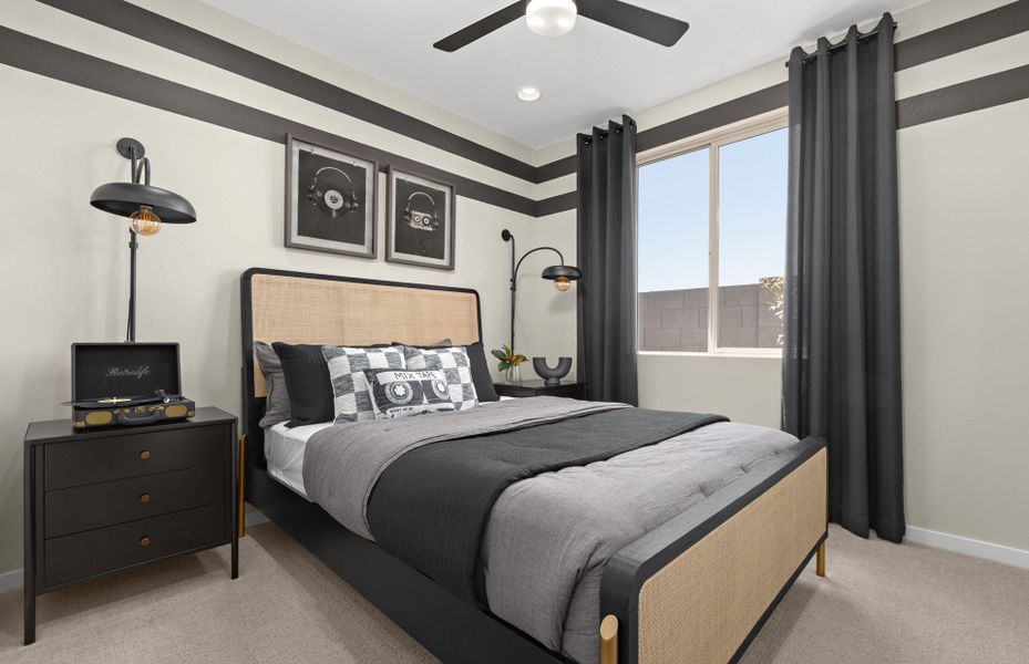 Representative furnished interior of a home built from the Farmington by Pulte Homes in Upper Canyon, Phoenix (Image 17). Representative furnished interior of a home built from the Farmington by Pulte Homes in Upper Canyon, Phoenix (Image 17).