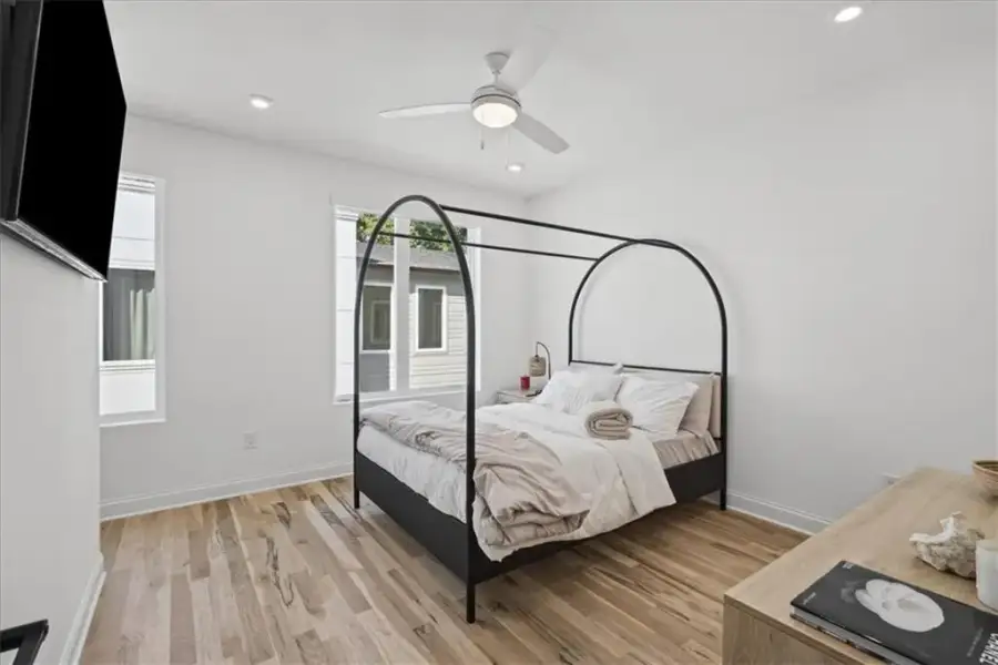 Furnished interior view inside a new home in Madison Park, Atlanta (Image 11).