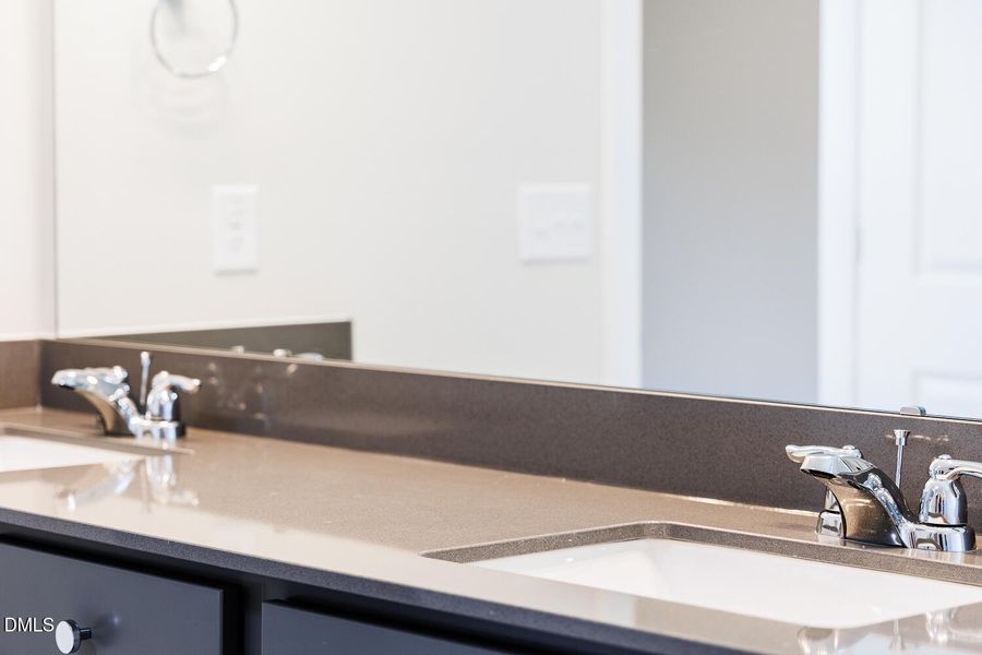 MAG SF-207-QMI-Voyageur (8) MAG SF-207-QMI-Voyageur (8)