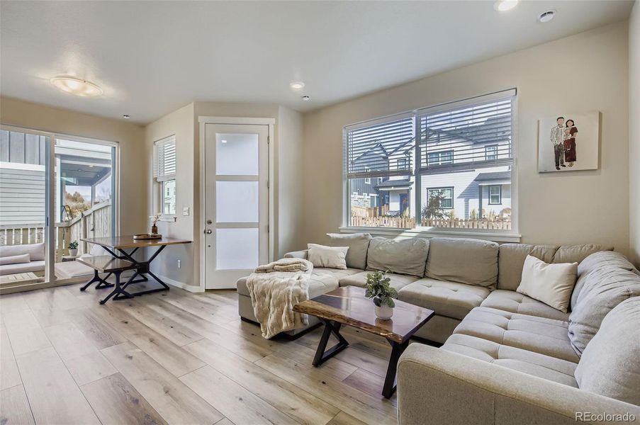Furnished interior view inside a new home in Fickel Farm, Berthoud (Image 11).