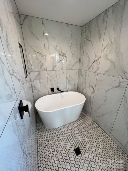 Furnished interior view inside a new home in , Asheville (Image 7).