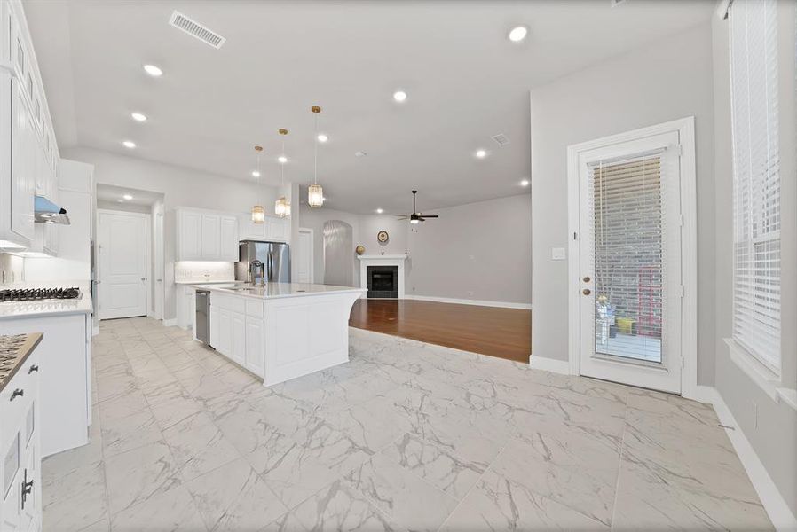 Image 34 of a home in .