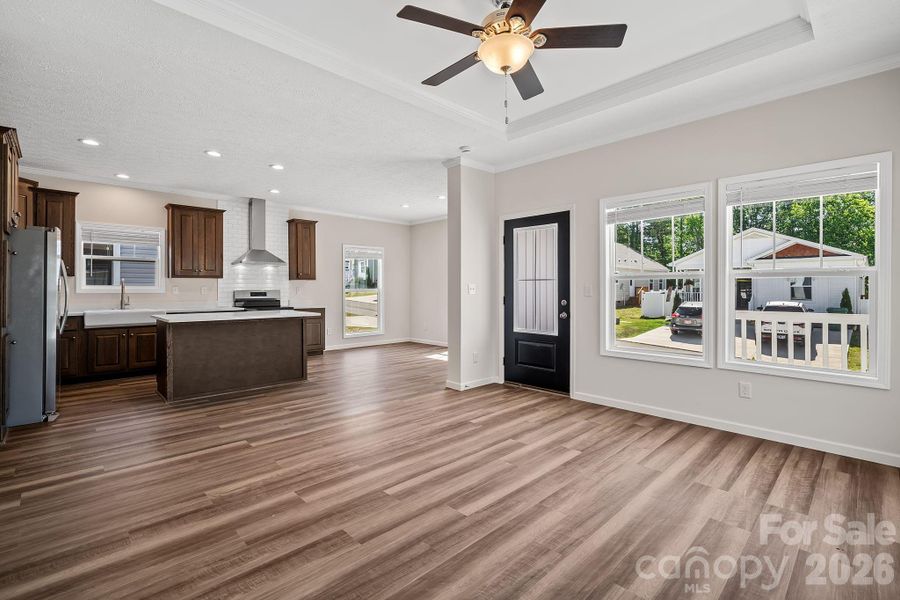 Spacious, unfurnished interior of a new home in , Asheville (Image 16).
