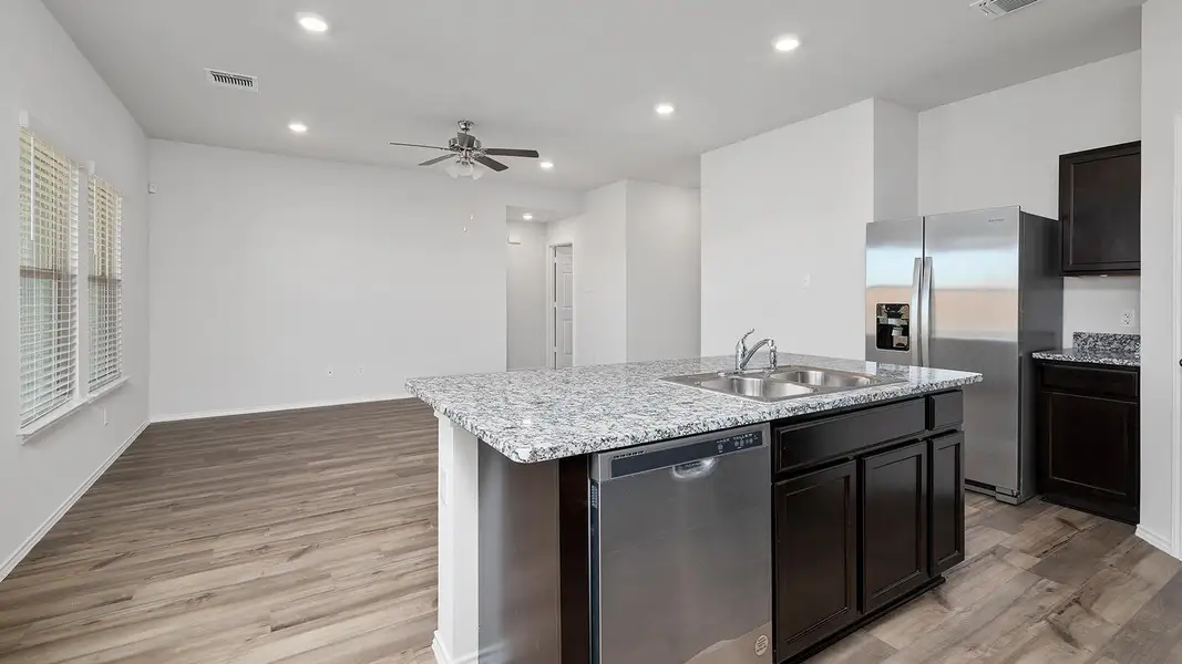 Furnished interior view inside a new home in Victory Ranch, Killeen (Image 9). Furnished interior view inside a new home in Victory Ranch, Killeen (Image 9).