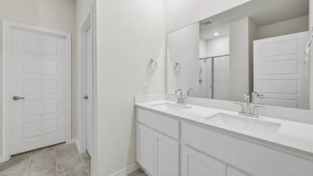 Furnished interior view inside a new home in Winchester Crossing, Princeton (Image 4).
