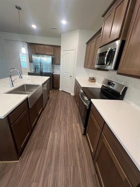 Furnished interior view inside a new home in Oak Valley, Oak Ridge (Image 8).
