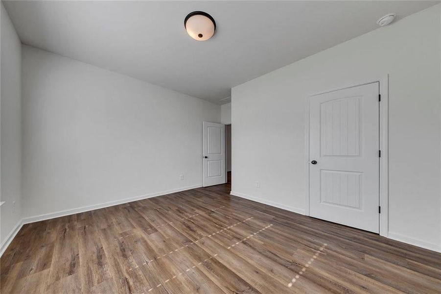 Spacious, unfurnished interior of a new home in Laurel Park, Cartersville (Image 19).