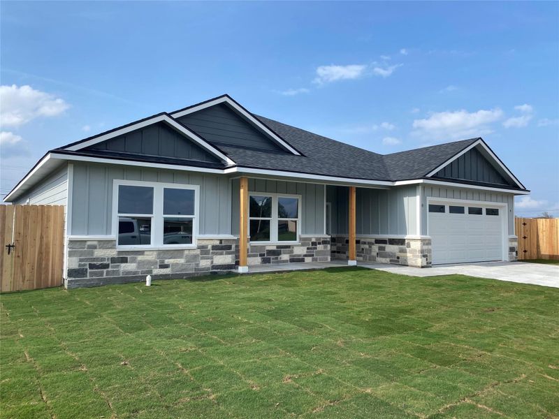 Image 4 of a home in .