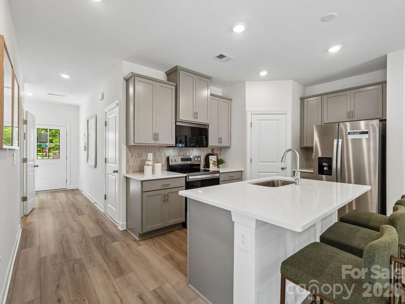 Photo is not of the actual home, but is an inspirational photo of builder’s model home and may depict options, furnishings, and/or decorator features that are not included Photo is not of the actual home, but is an inspirational photo of builder’s model home and may depict options, furnishings, and/or decorator features that are not included