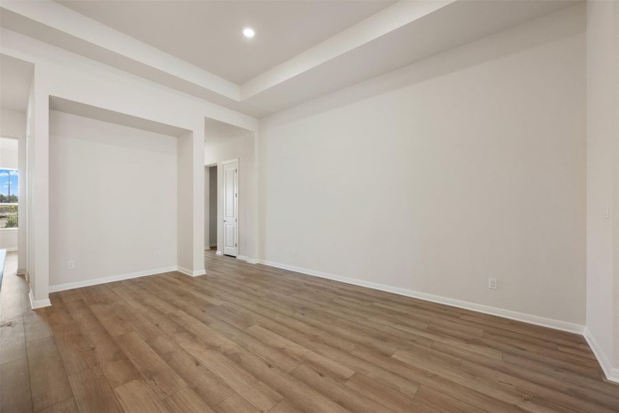 Representative images and renderings are for illustrative purposes. Actual structural options and design finishes of home may vary. Representative images and renderings are for illustrative purposes. Actual structural options and design finishes of home may vary.