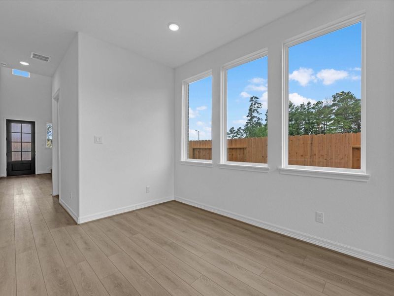 Spacious, unfurnished interior of a new home in Emory Glen, Magnolia (Image 22).
