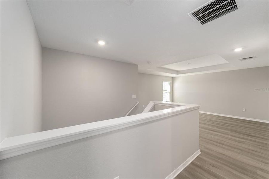 Spacious, unfurnished interior of a new home in Calesa Township, Ocala (Image 45).