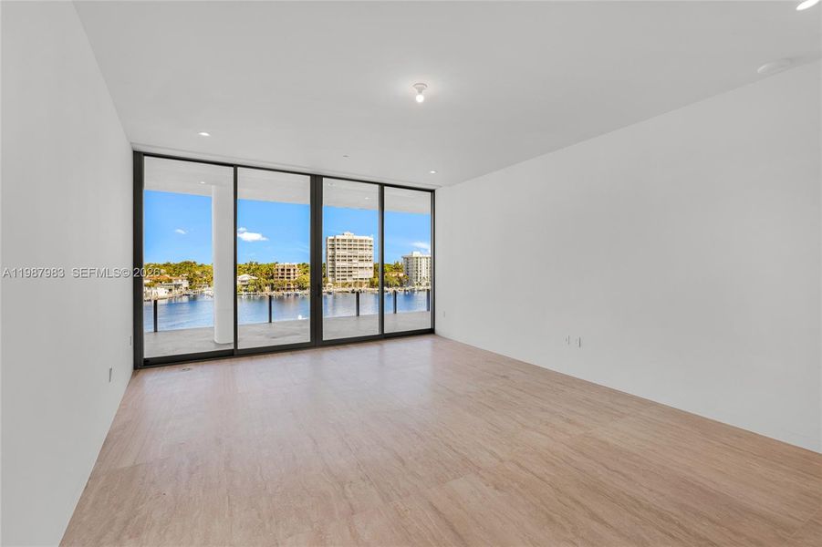 Spacious, unfurnished interior of a new home in , Miami (Image 56).