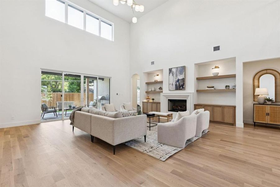 Furnished interior view inside a new home in , Dallas (Image 25).