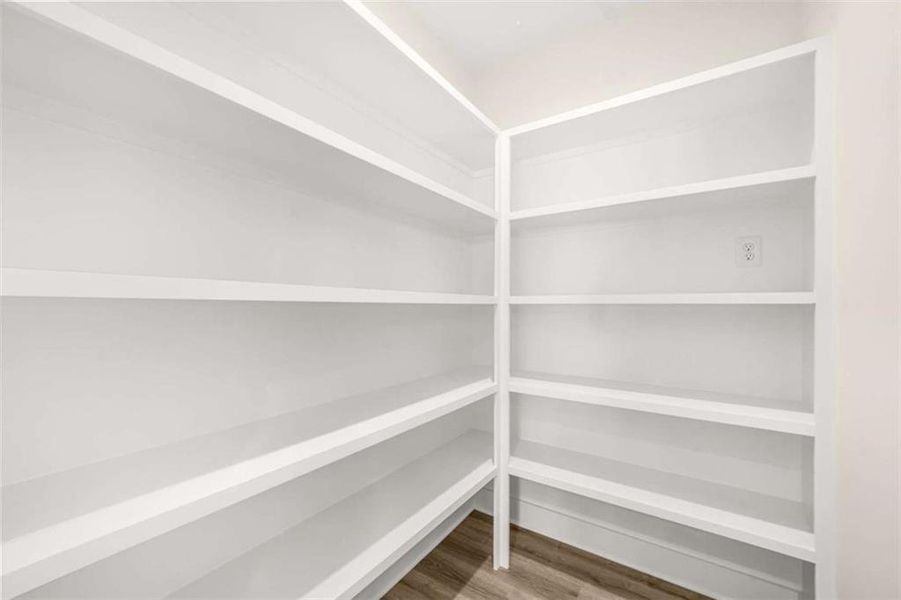 Spacious, unfurnished interior of a new home in , Dallas (Image 14).