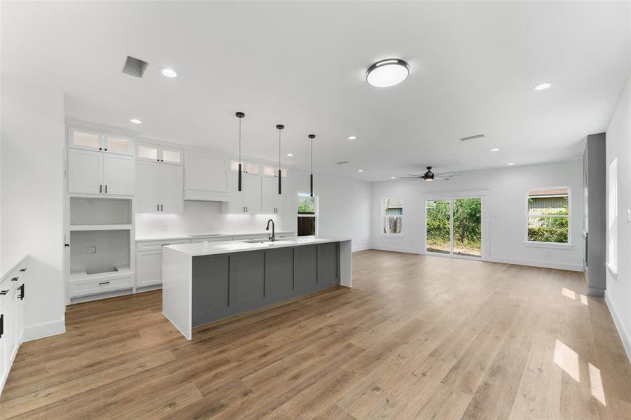 Furnished interior view inside a new home in , Dallas (Image 11). Furnished interior view inside a new home in , Dallas (Image 11).