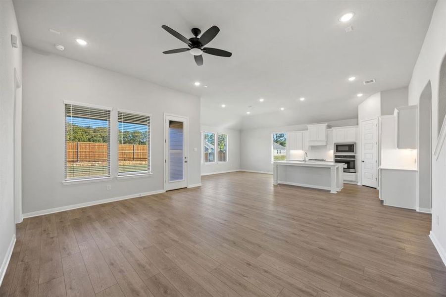 5-web-or-mls-3517-kingdom-dr 5-web-or-mls-3517-kingdom-dr