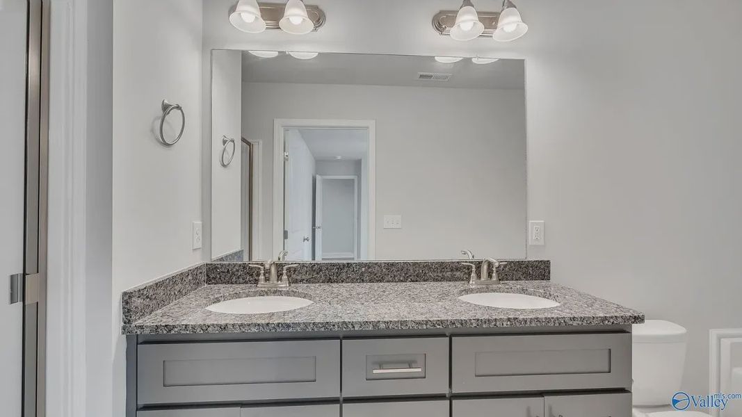 Representative furnished interior of a home built from the Plan 1434 by Adams Homes in Waverly Place, Richlands (Image 7).