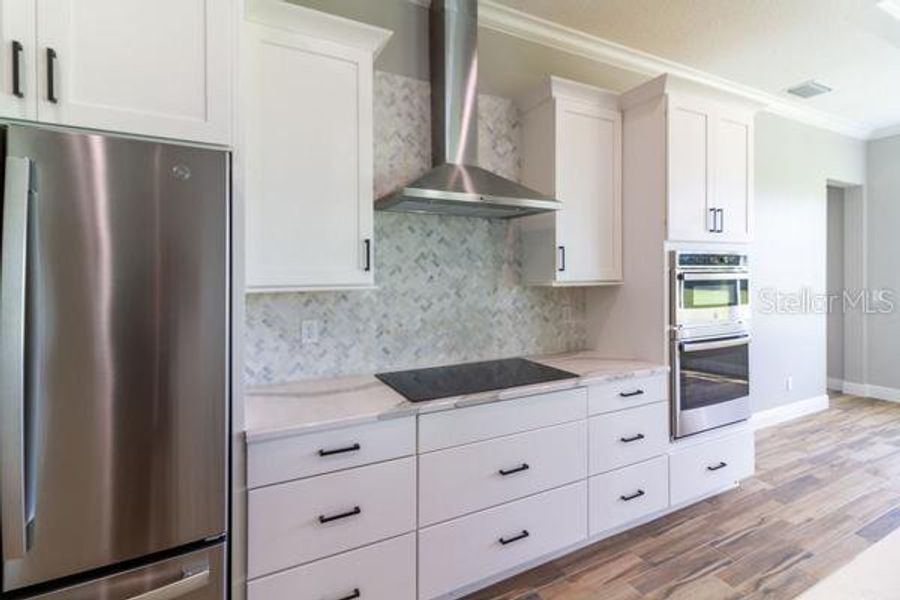 Furnished interior view inside a new home in , Leesburg (Image 7).