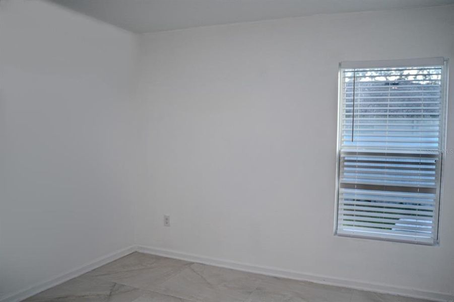 Spacious, unfurnished interior of a new home in Spring Hill Classic, Spring Hill (Image 24).