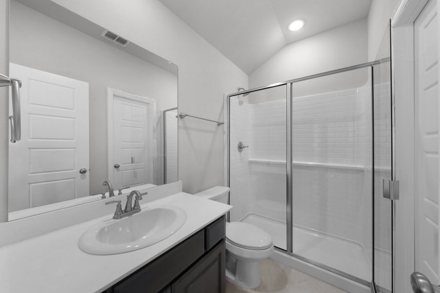 Furnished interior view inside a new home in Stonecreek, Sulphur Springs (Image 9).