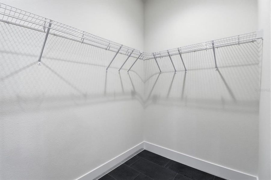 Spacious, unfurnished interior of a new home in , Ocala (Image 29).