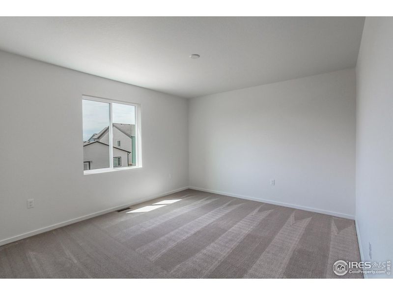 Spacious, unfurnished interior of a new home in Granary Trailblazer Collection - Single Family Homes, Johnstown (Image 31).