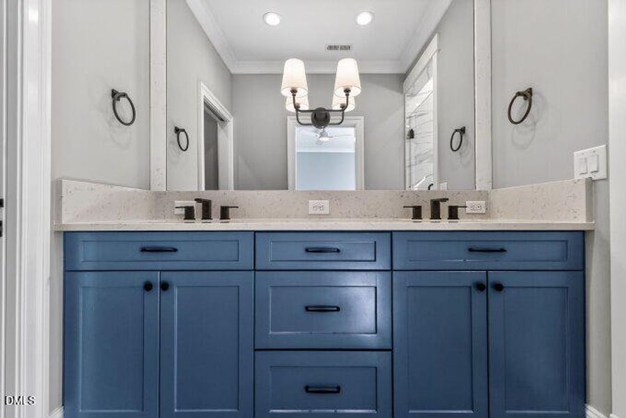 033-680x453-primary-bath