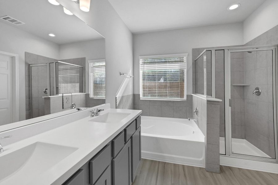 Furnished interior view inside a new home in Woodland Lakes, Huffman (Image 7).