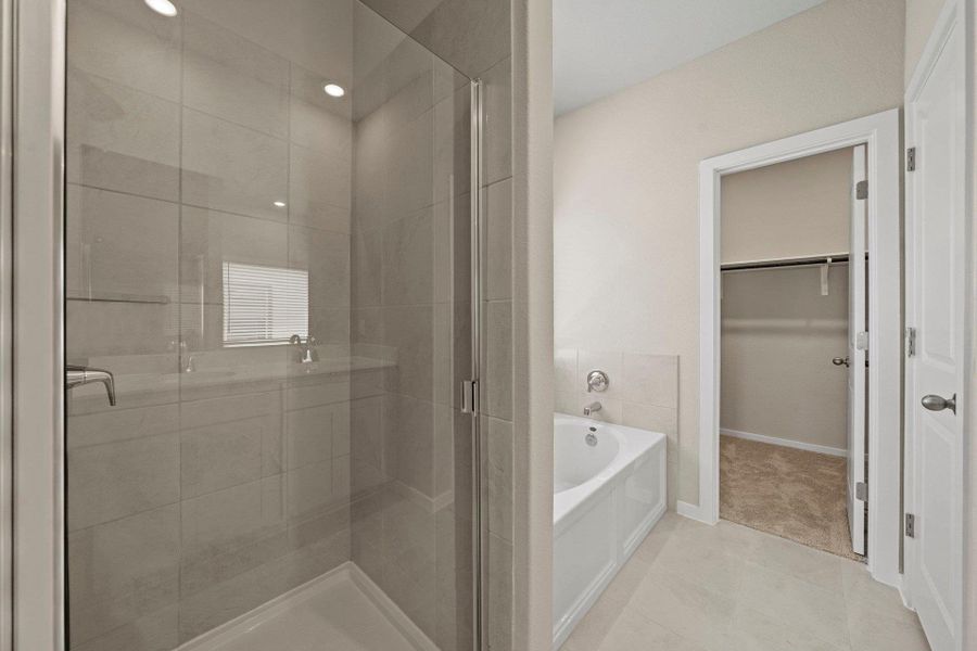 Primary Bath retreat with garden tub & walk-in shower