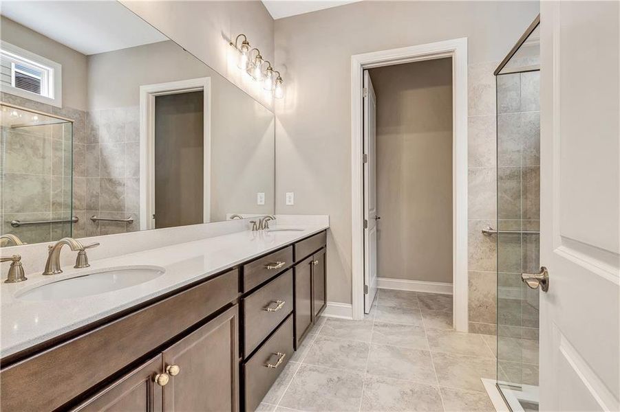 Furnished interior view inside a new home in , Newnan (Image 11).