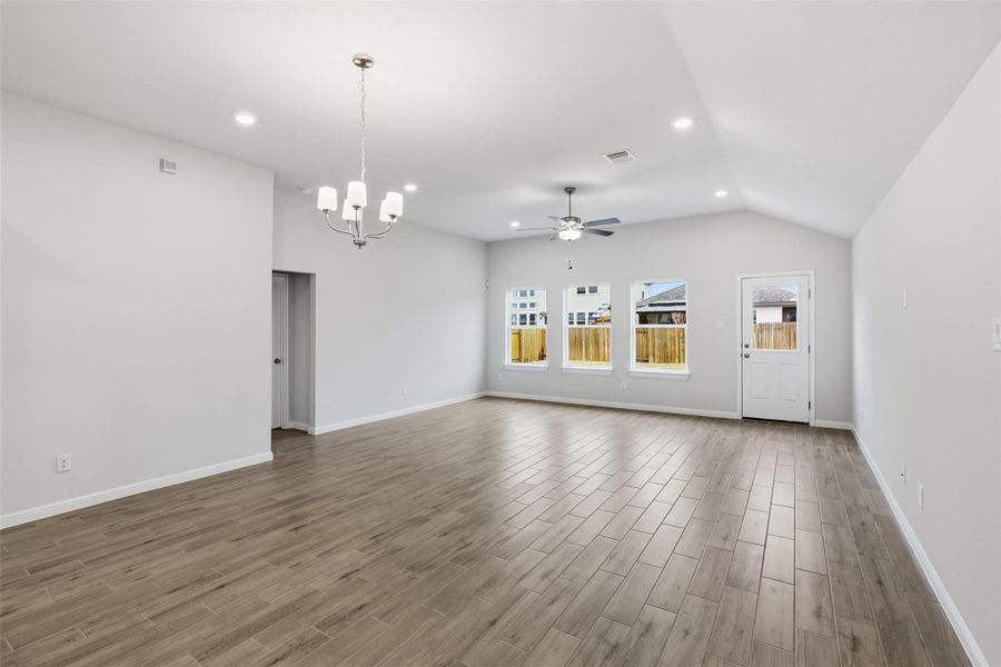 Spacious, unfurnished interior of a new home in Butler Farms, Liberty Hill (Image 21).