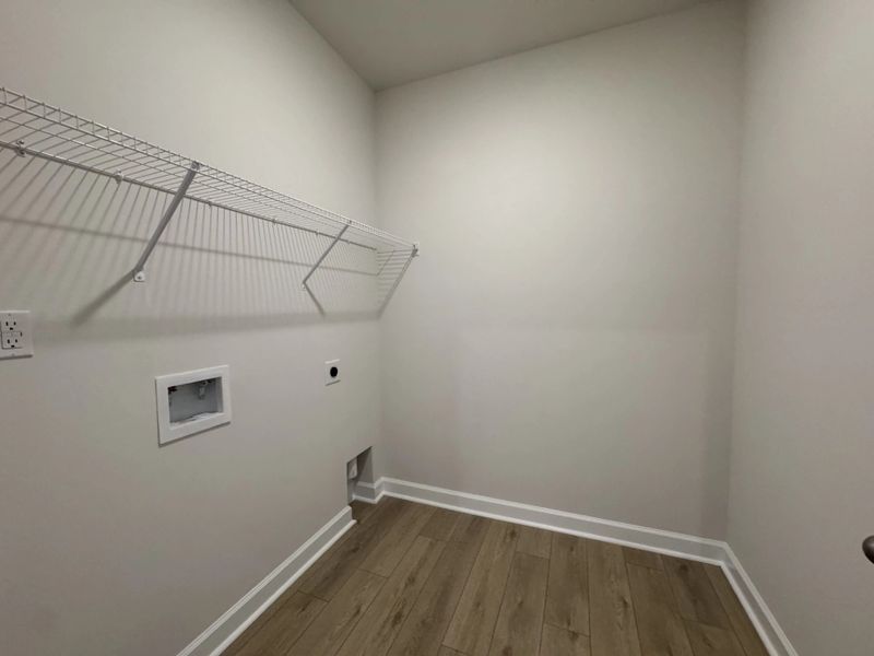 Spacious, unfurnished interior of a new home in Tea Farm, Ravenel (Image 15). Spacious, unfurnished interior of a new home in Tea Farm, Ravenel (Image 15).