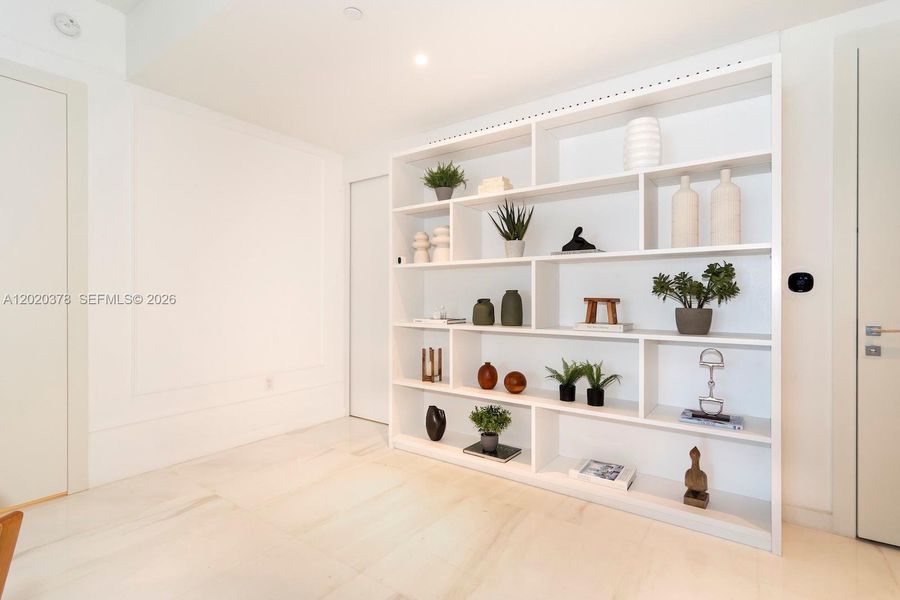 Image 35 of a home in .