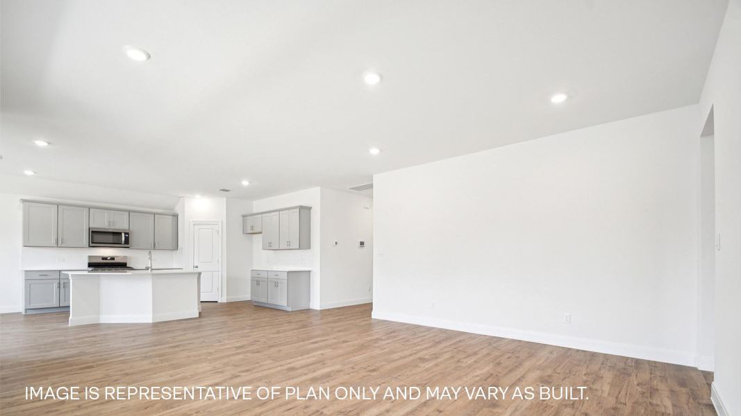 Representative unfurnished interior of a home built from the The Hudson by D.R. Horton in Railhead, Cedar Creek (Image 12).