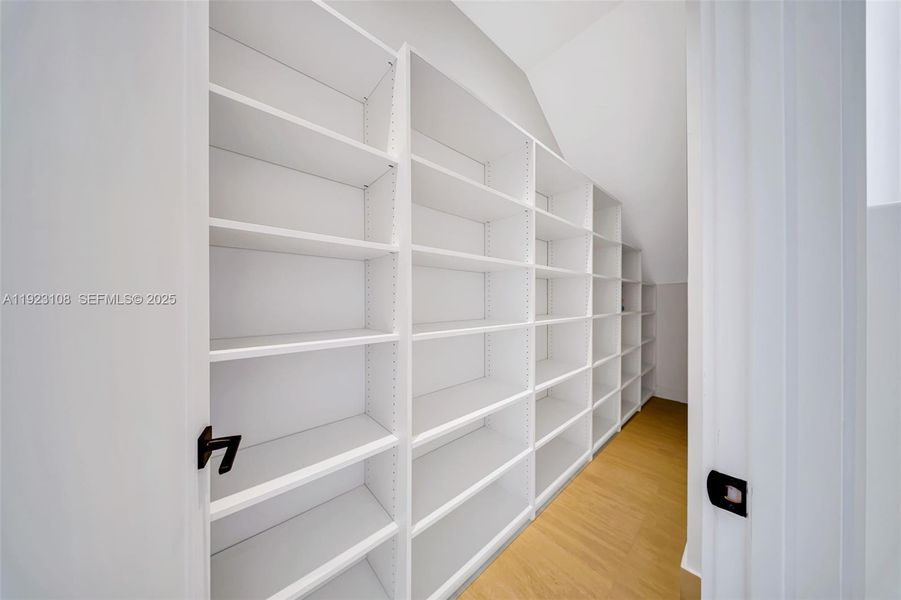 Image 55 of a home in .